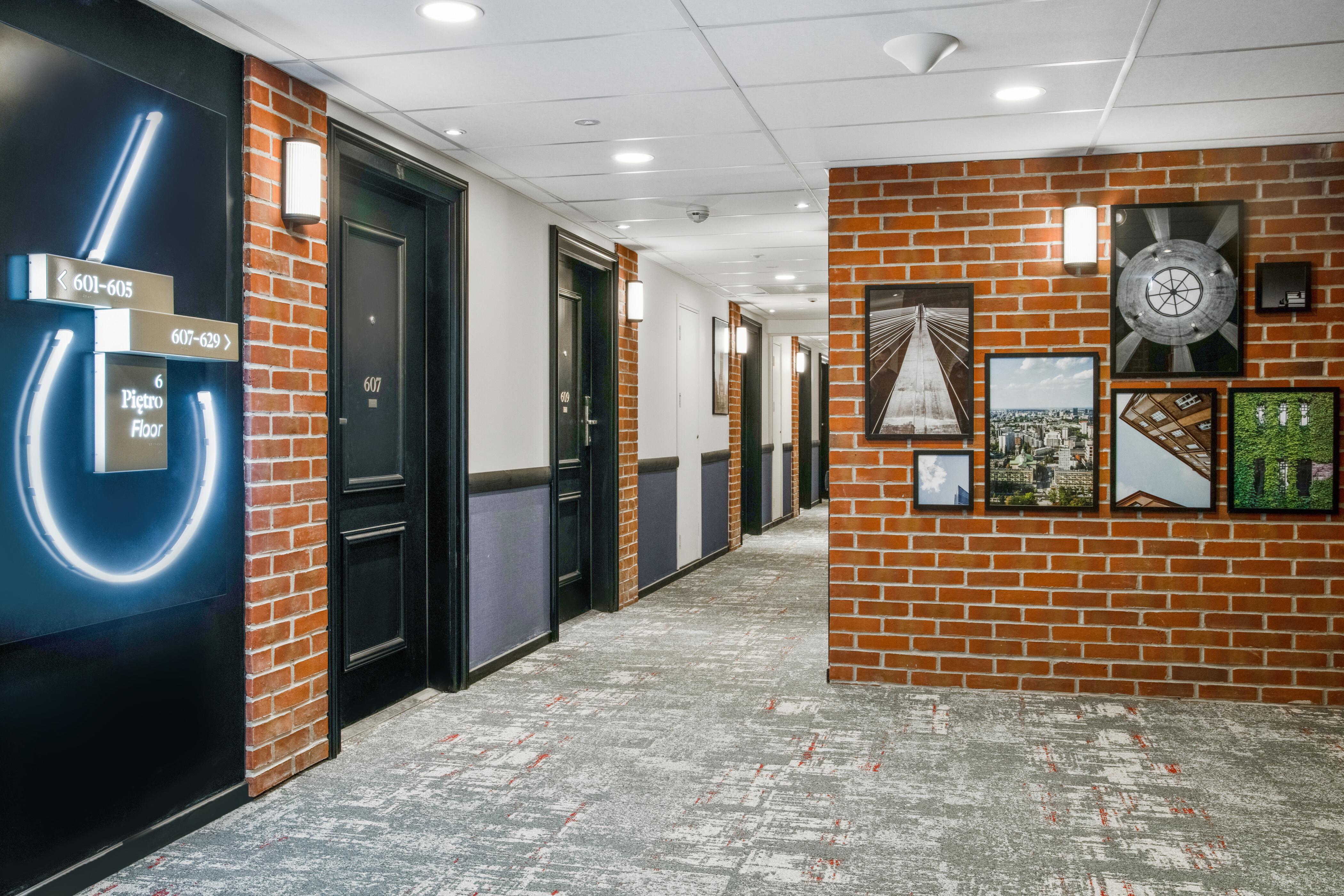 Golden Tulip Warszawa Centrum Ngoại thất bức ảnh