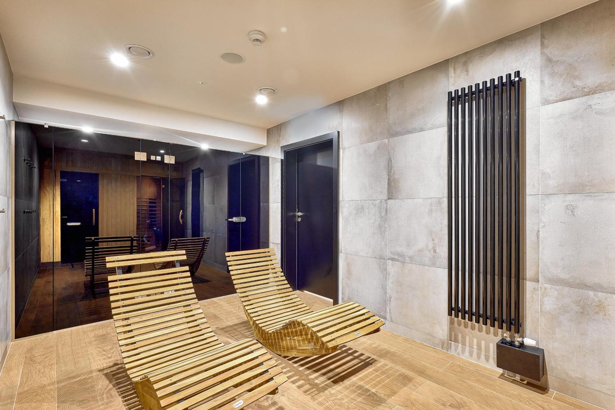 Golden Tulip Warszawa Centrum Ngoại thất bức ảnh