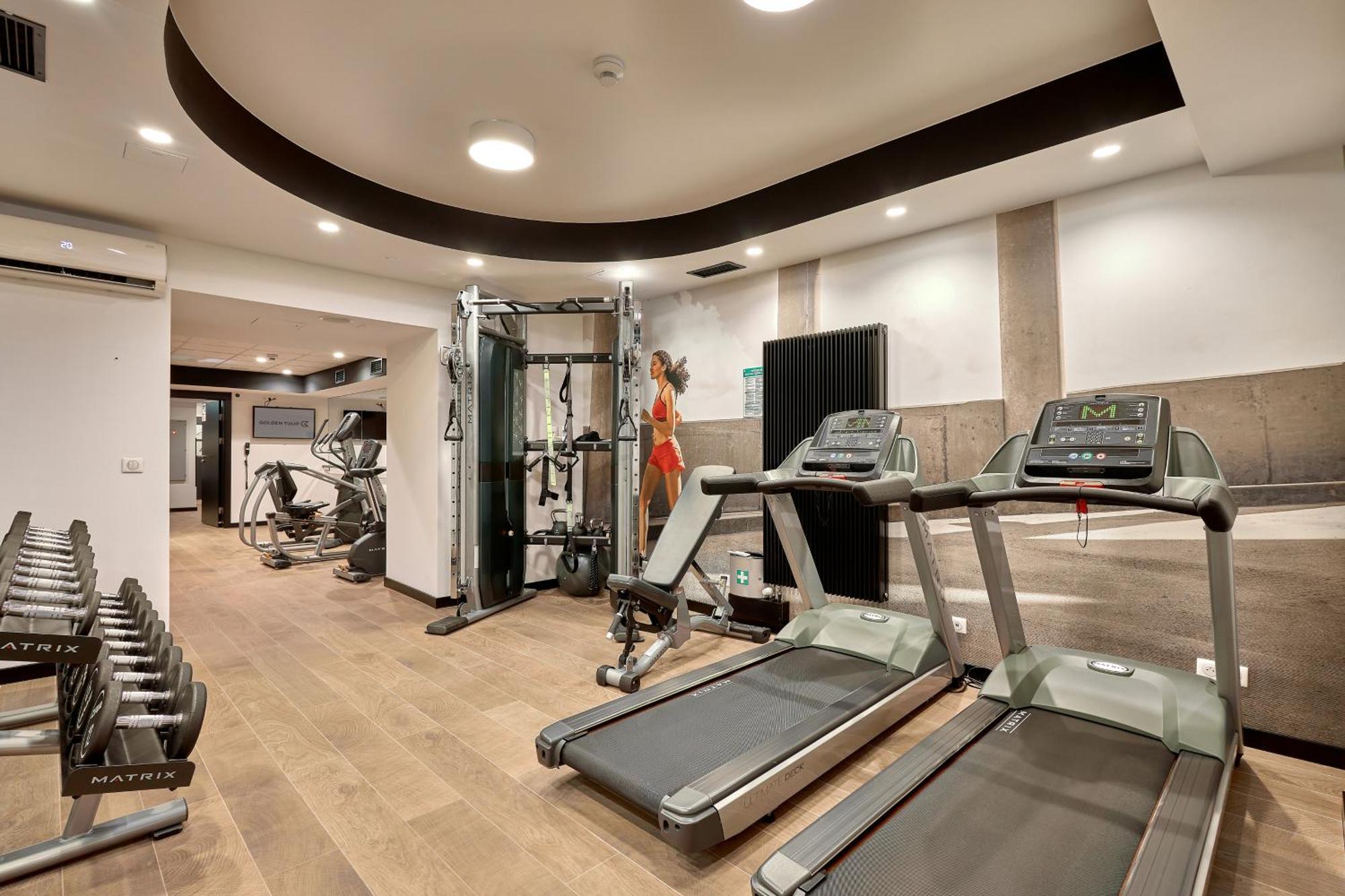 Golden Tulip Warszawa Centrum Ngoại thất bức ảnh